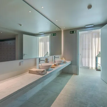 Cond Bayline & Retreat - Linguado By Bedzy * Armação de Pêra