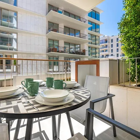 Apartment Cond Bayline & Retreat - Linguado By Bedzy